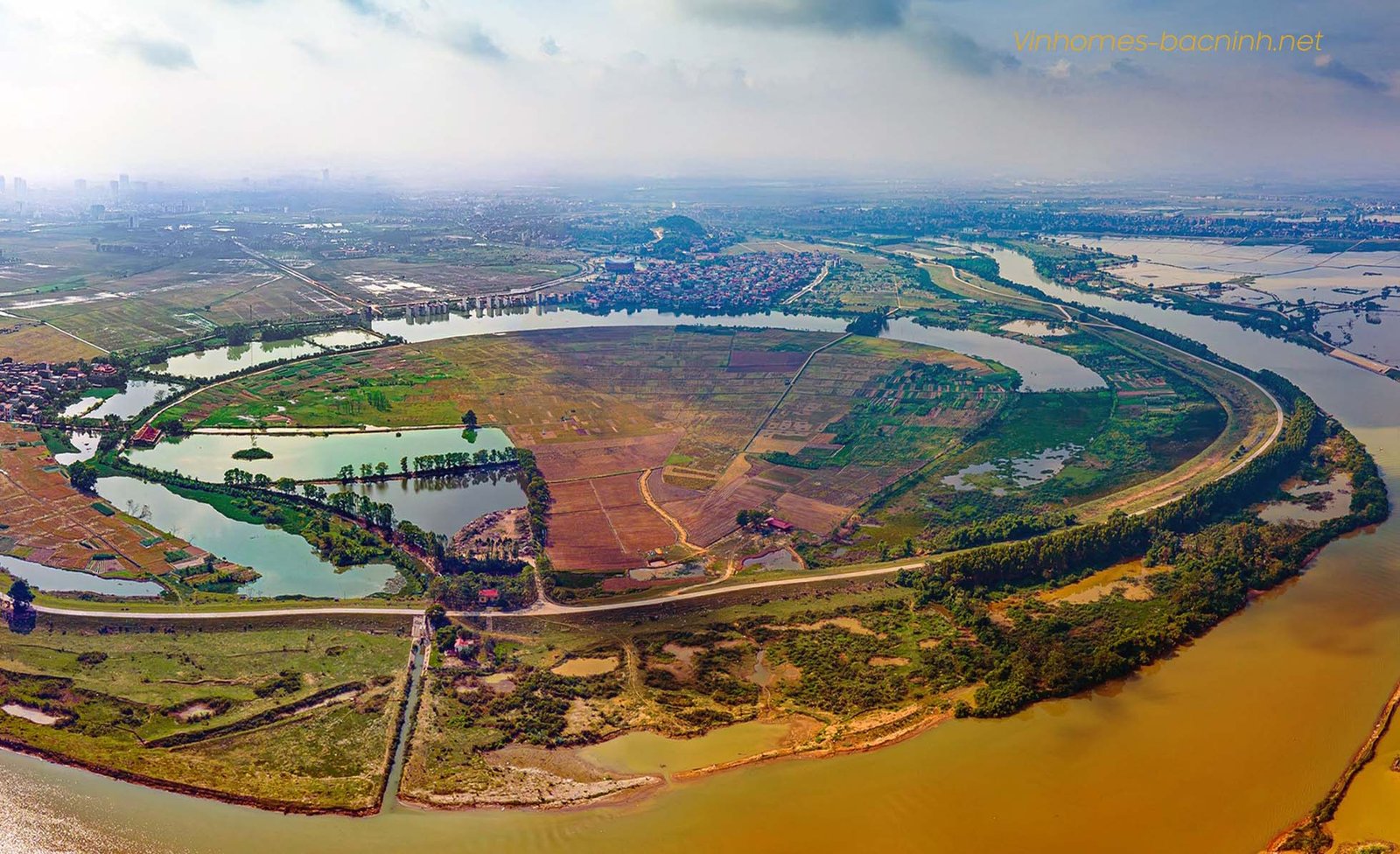 Hình ảnh thực tế khu đô thị Vinhomes Hòa Long Bắc Ninh giai đoàn đầu - giai đoạn vàng đầu tư